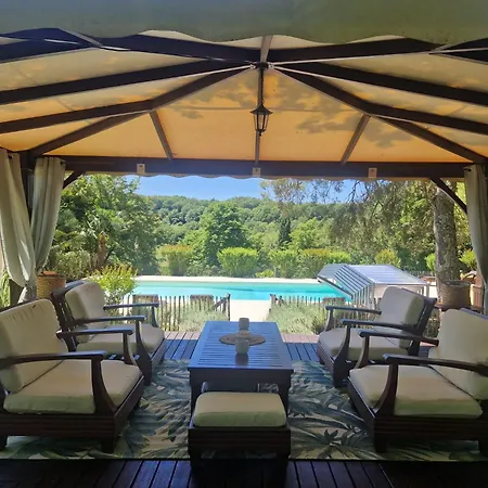 Casa de Férias Château La Carrière *